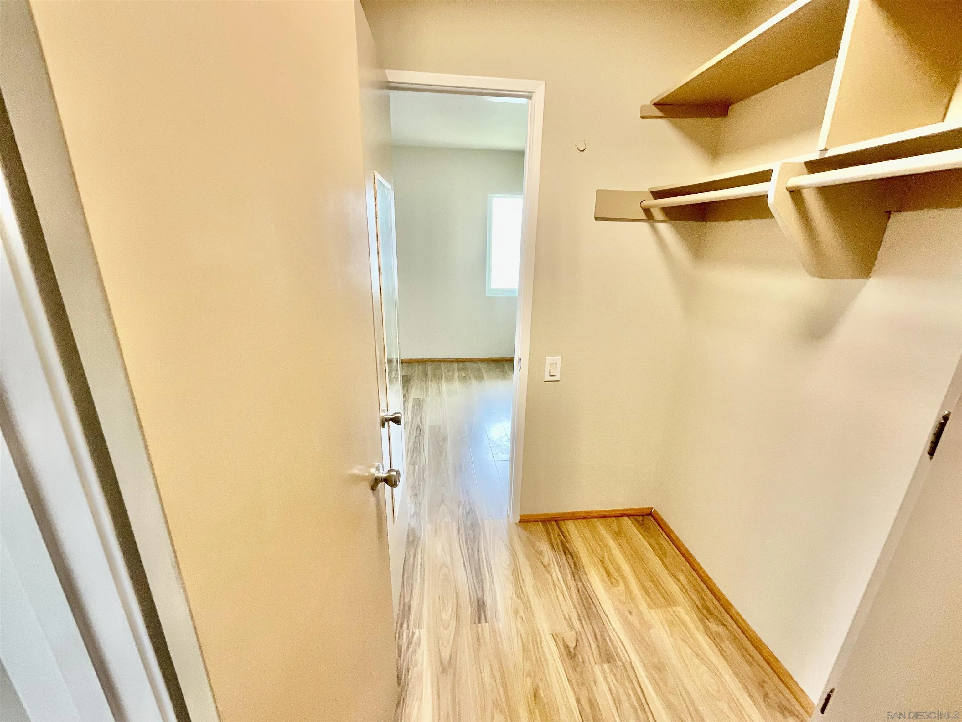 https://cdn.realtyfeed.com/cdn/127/260015385/0224c42fe79b63899f3e50d26976ae8f.webp