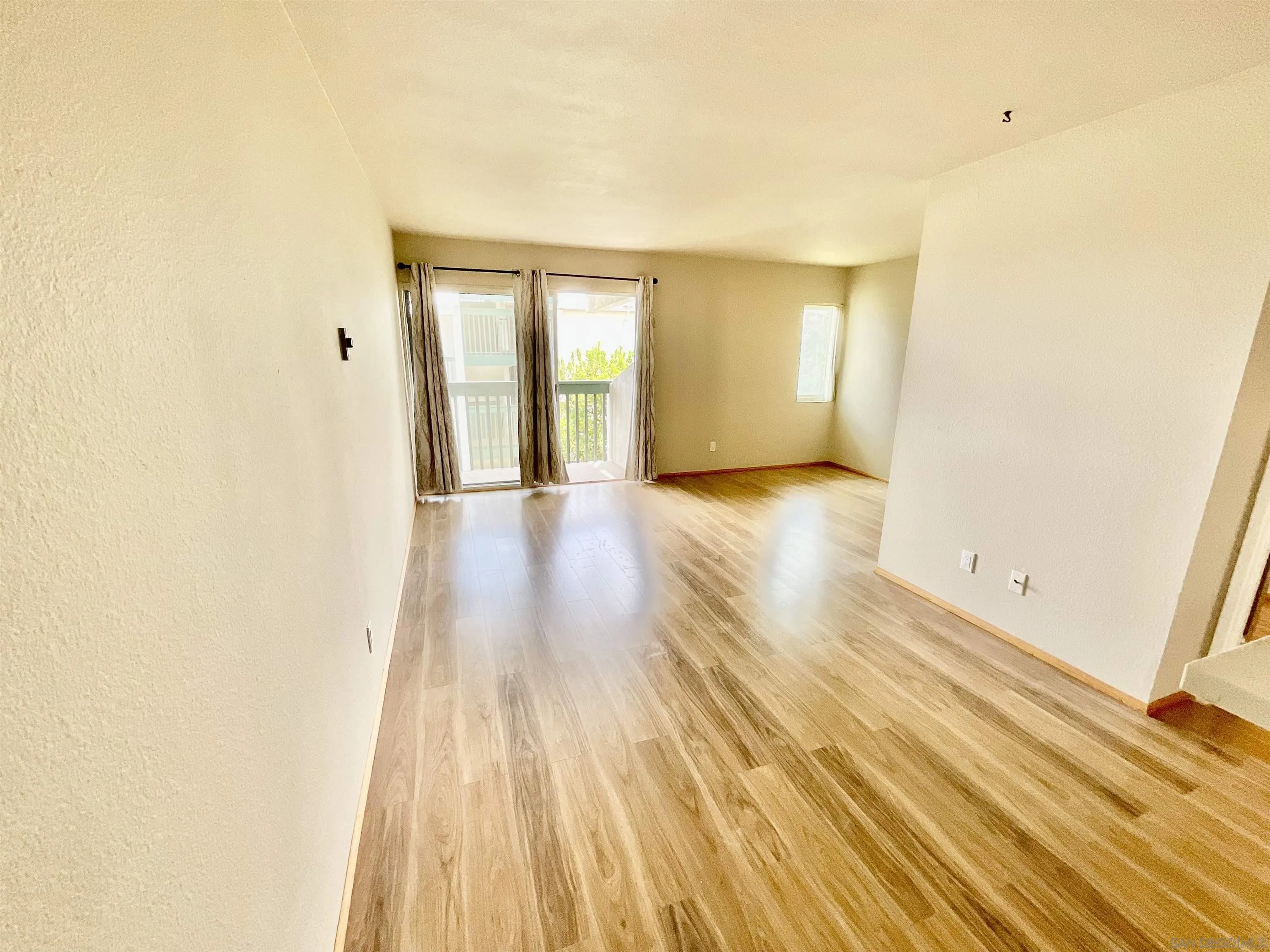 4060 Huerfano Ave. Unit 214, San Diego, CA 92117 - Photo 4 of 17, San Diego, CA