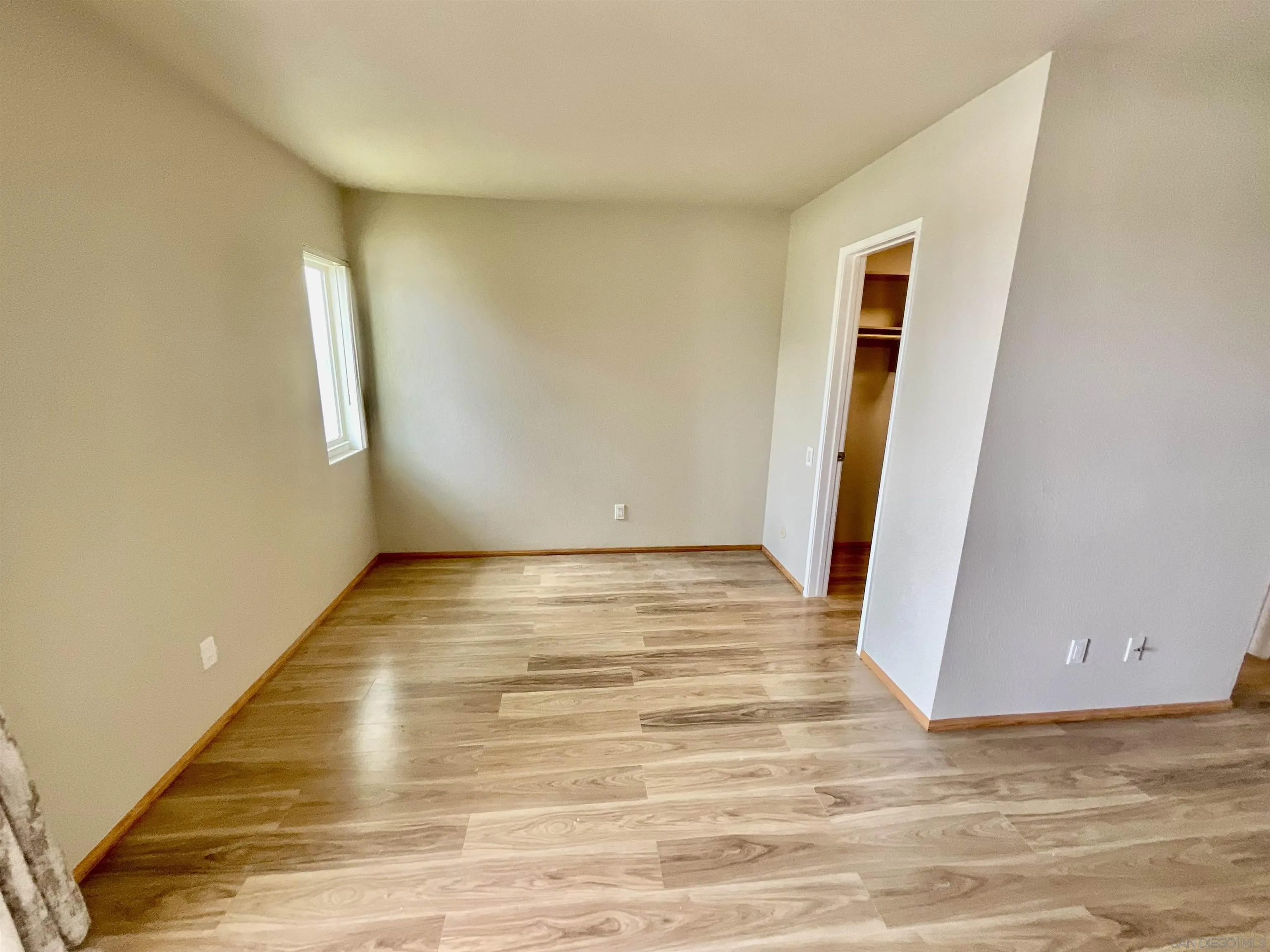 4060 Huerfano Ave. Unit 214, San Diego, CA 92117 - Photo 5 of 17, San Diego, CA