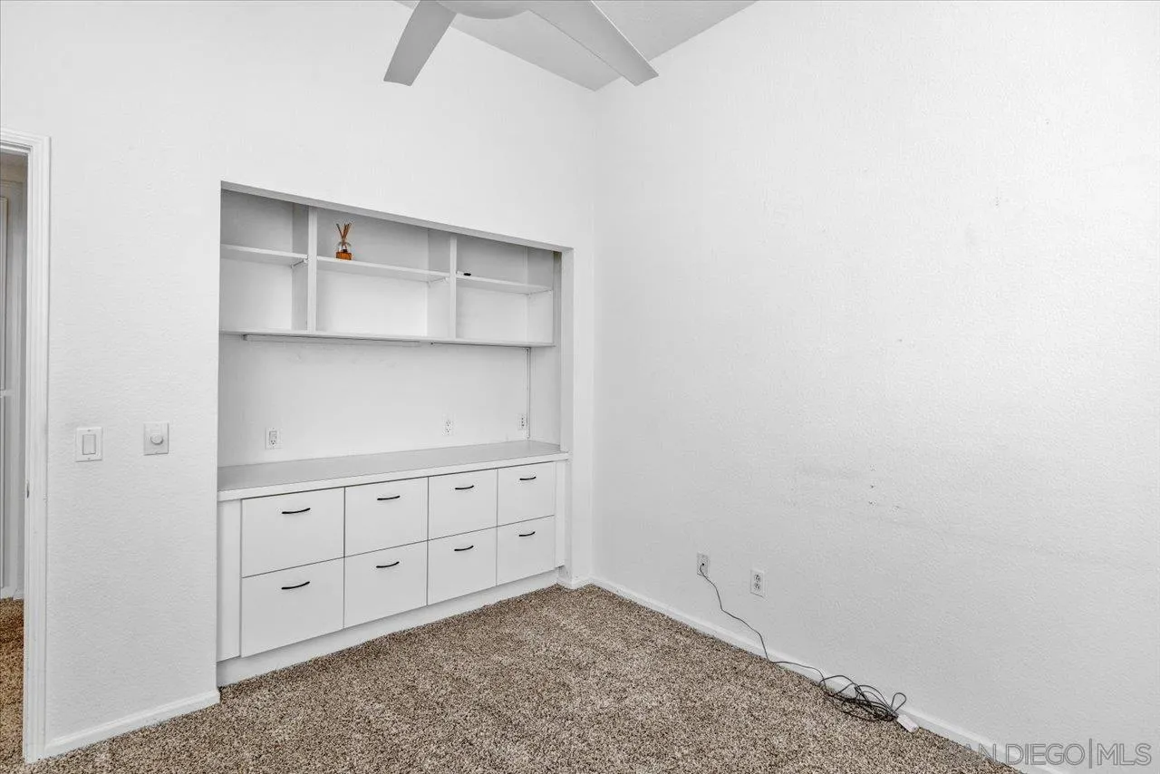 https://cdn.realtyfeed.com/cdn/127/260015389/b089f501a1b3148e9c852ecc25b9e7a5.webp