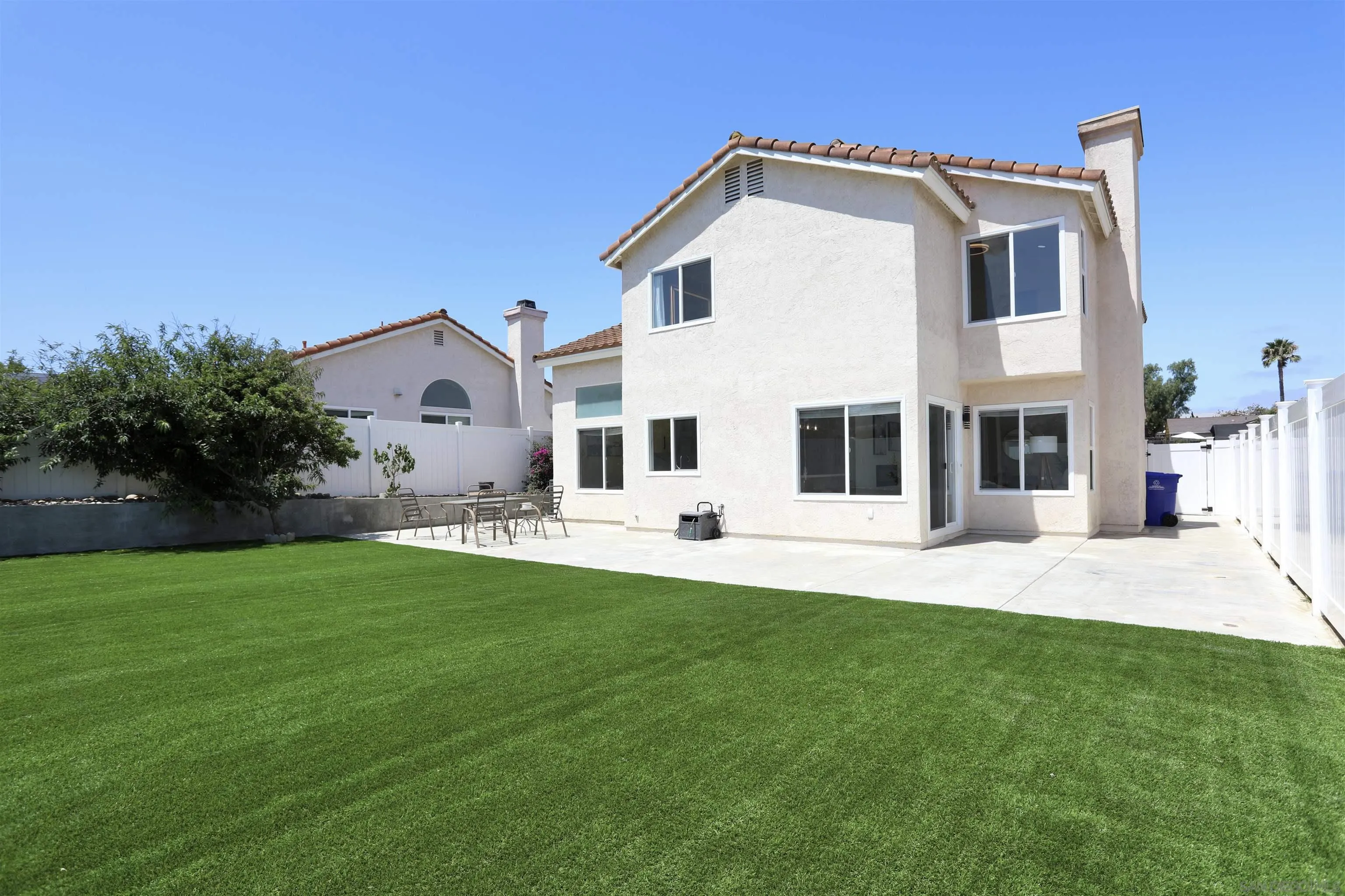 https://cdn.realtyfeed.com/cdn/127/260015396/06712ab403fba8910cf98d8919c047f0.webp