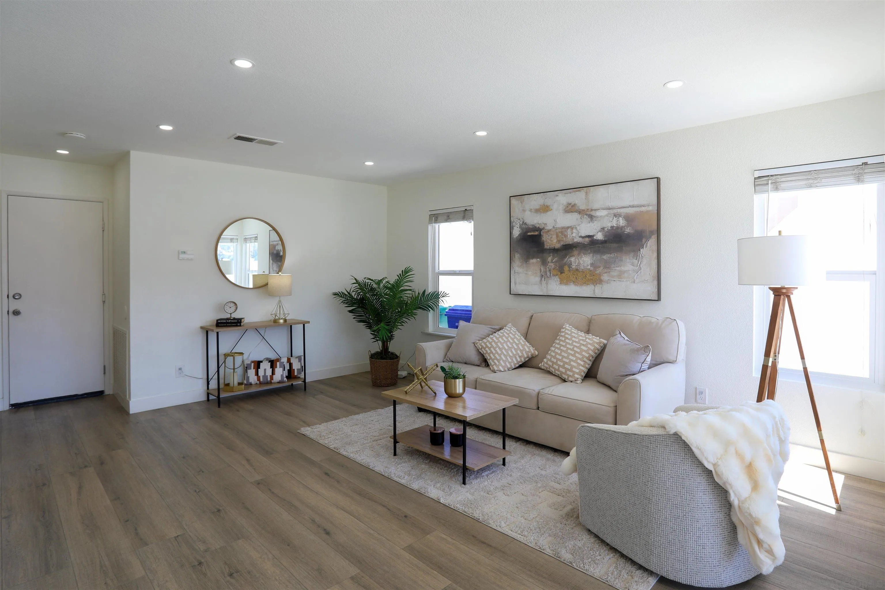 https://cdn.realtyfeed.com/cdn/127/260015396/4b523ef0021d117bf6b5b239bc693f58.webp