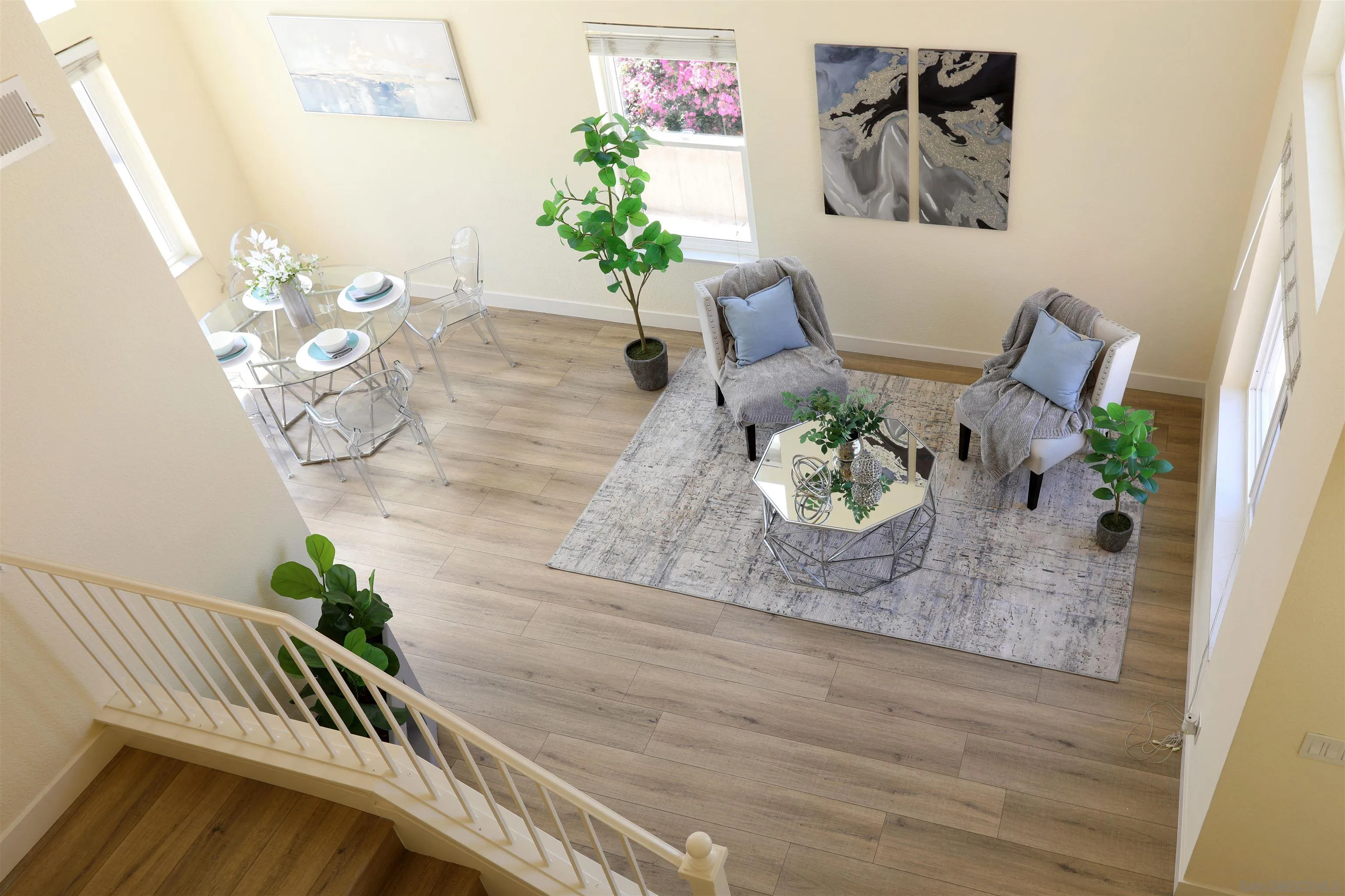 https://cdn.realtyfeed.com/cdn/127/260015396/569a6426fdba159c7f1402edf2ae3b0e.webp