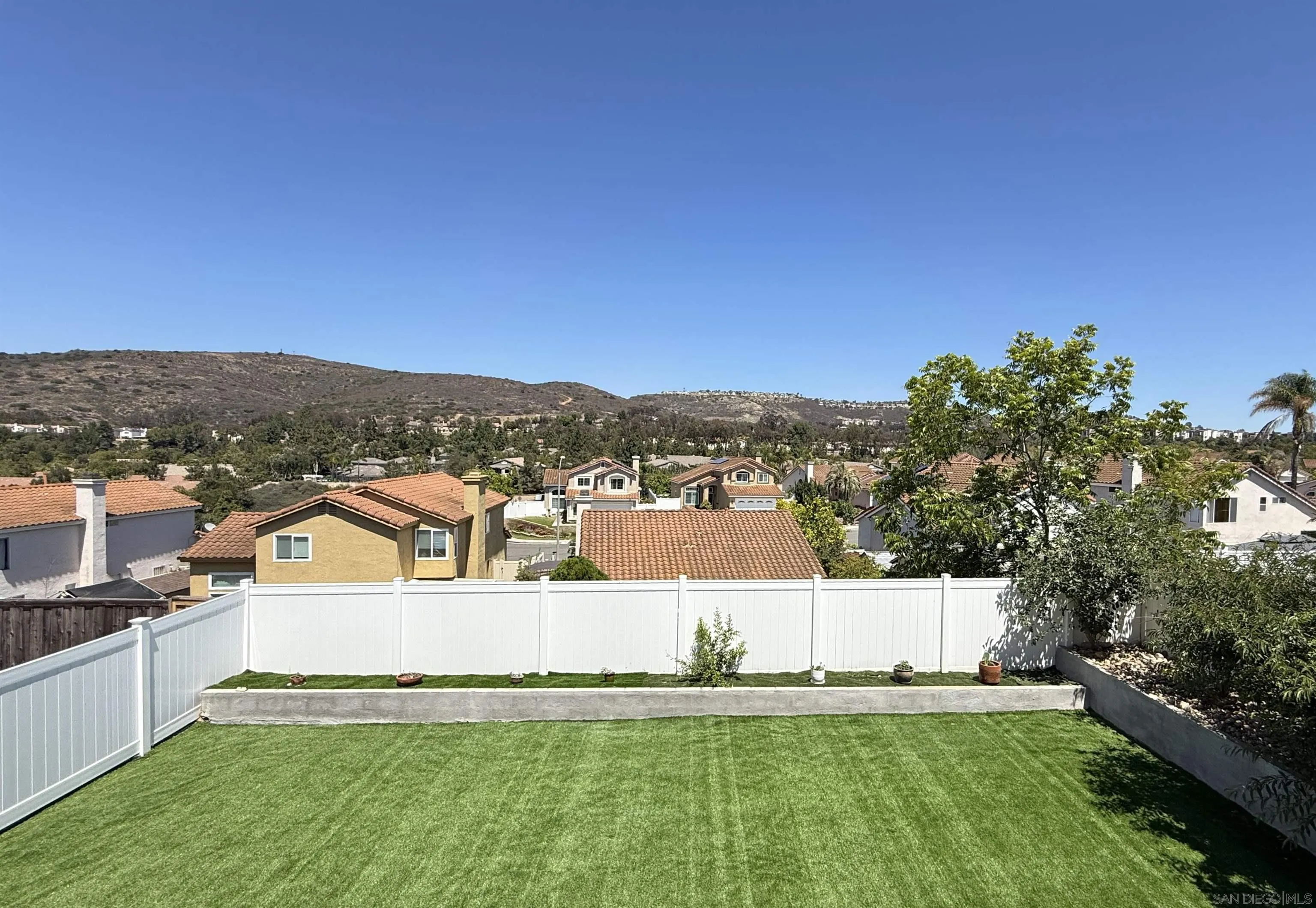 https://cdn.realtyfeed.com/cdn/127/260015396/5c4fea236b549c6b964e6599ae89524c.webp