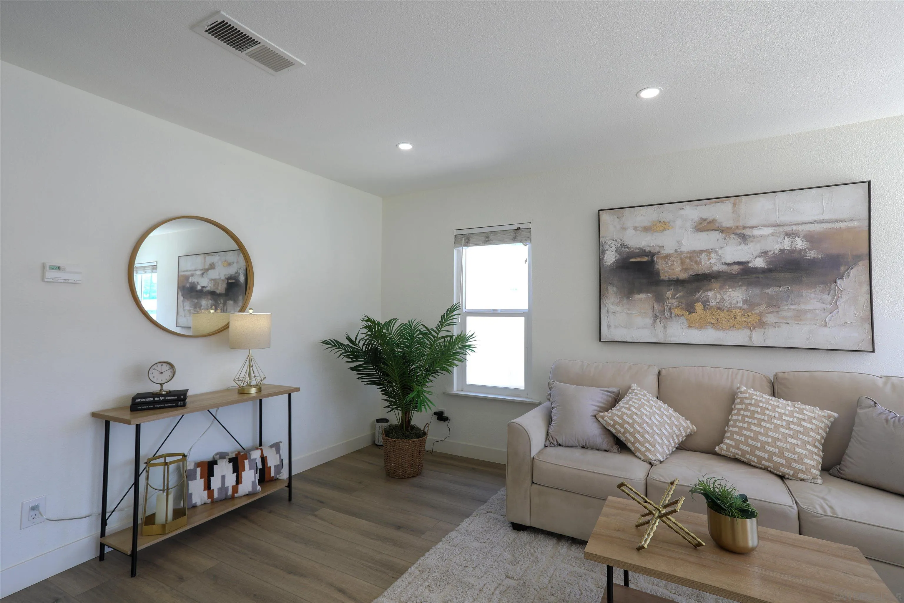 https://cdn.realtyfeed.com/cdn/127/260015396/b070d63f966b86b32e530e07c682e6fd.webp