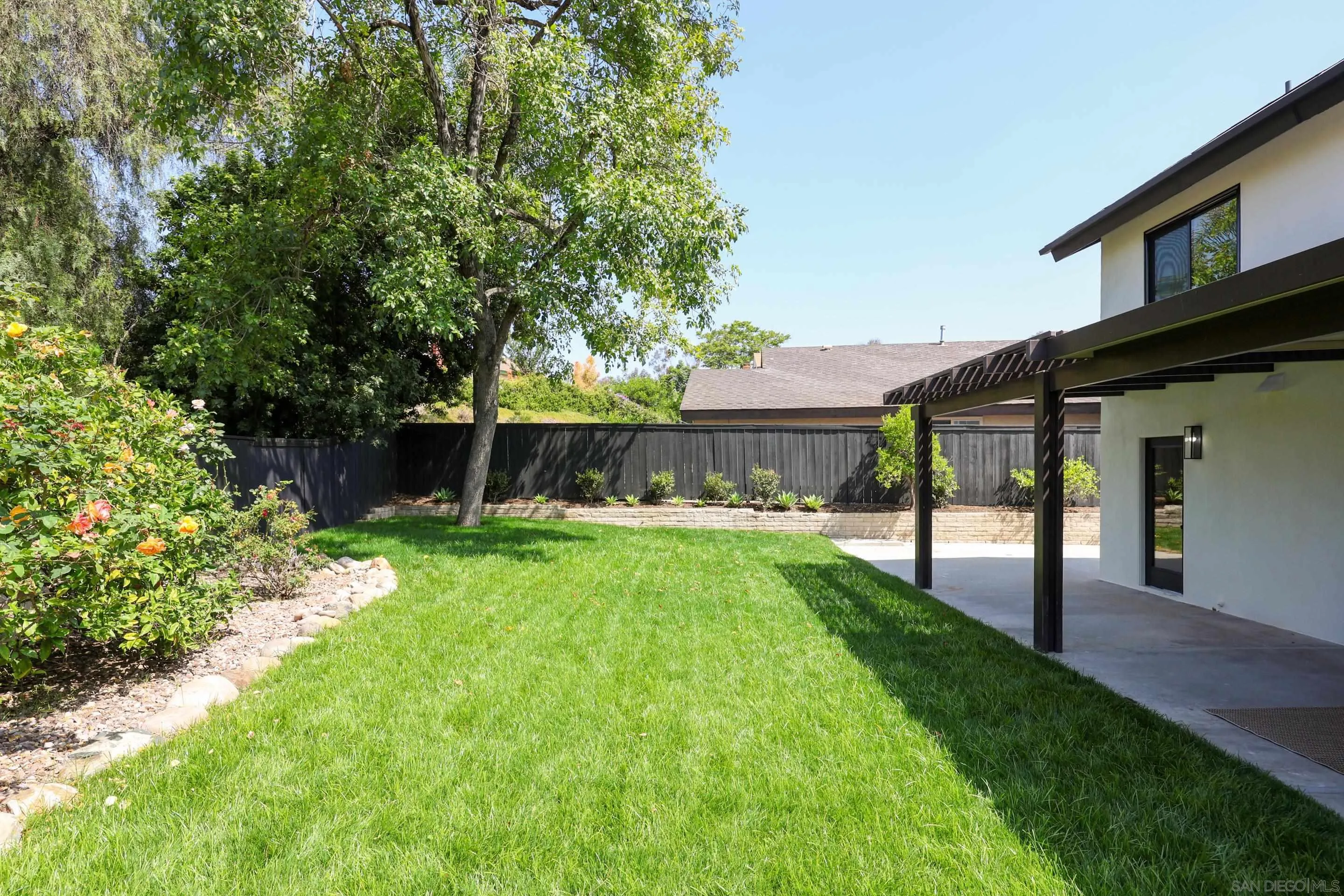 https://cdn.realtyfeed.com/cdn/127/260015402/160c10507d657b52ddf049b20bb7eb41.webp
