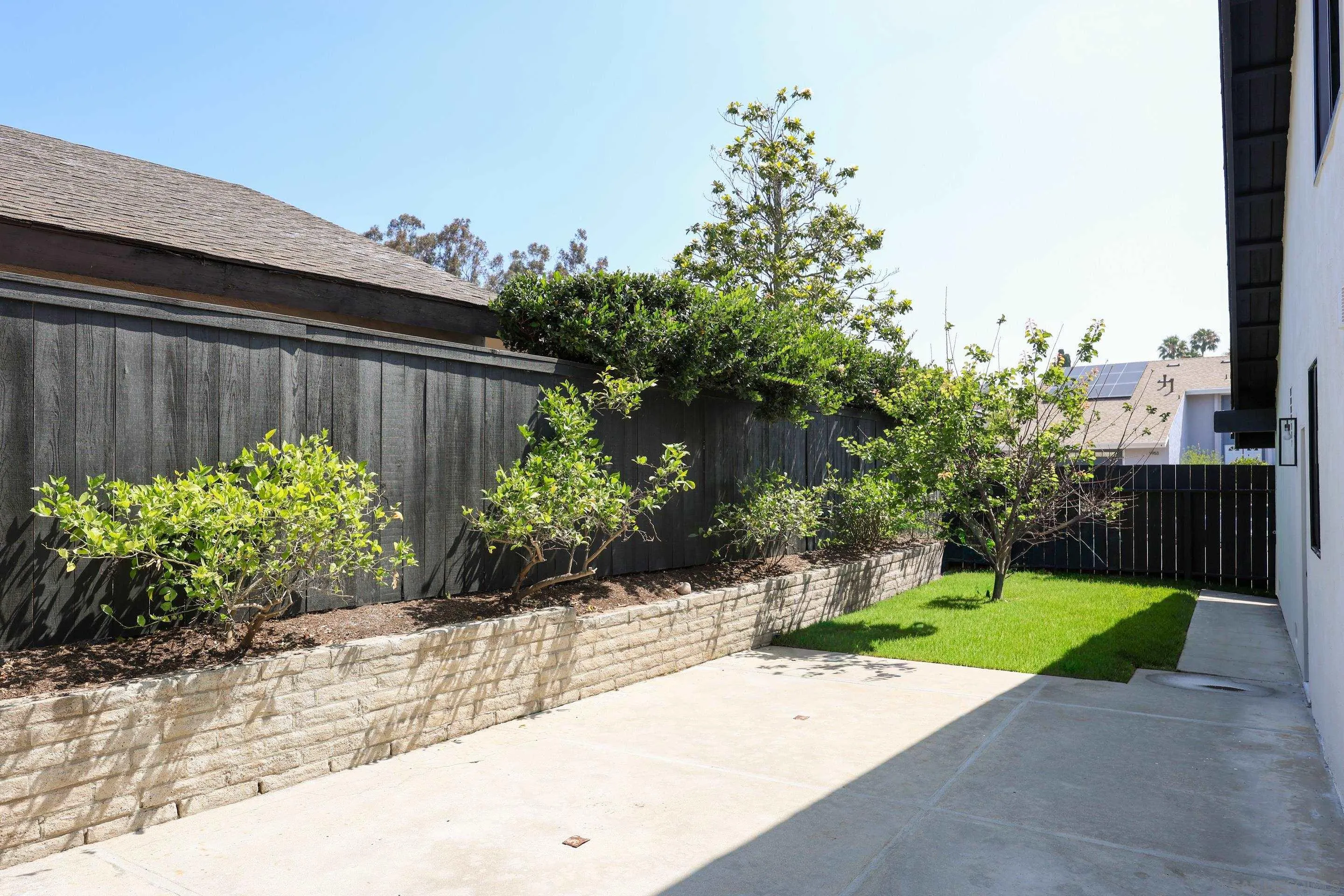 https://cdn.realtyfeed.com/cdn/127/260015402/f7a086d05c6e933e603bc44b4c060516.webp