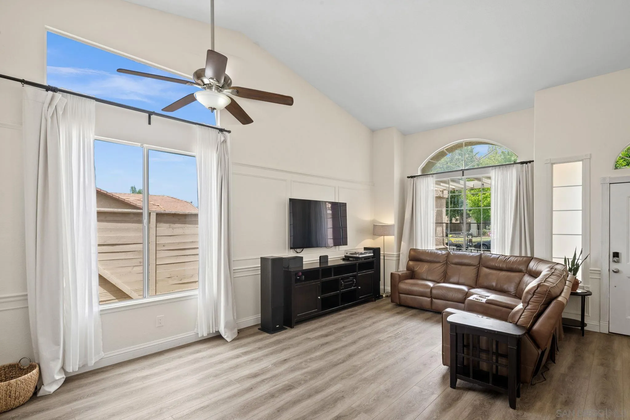3373 Avocado Vista, Fallbrook, CA 92028 - Photo 4 of 43, Fallbrook, CA