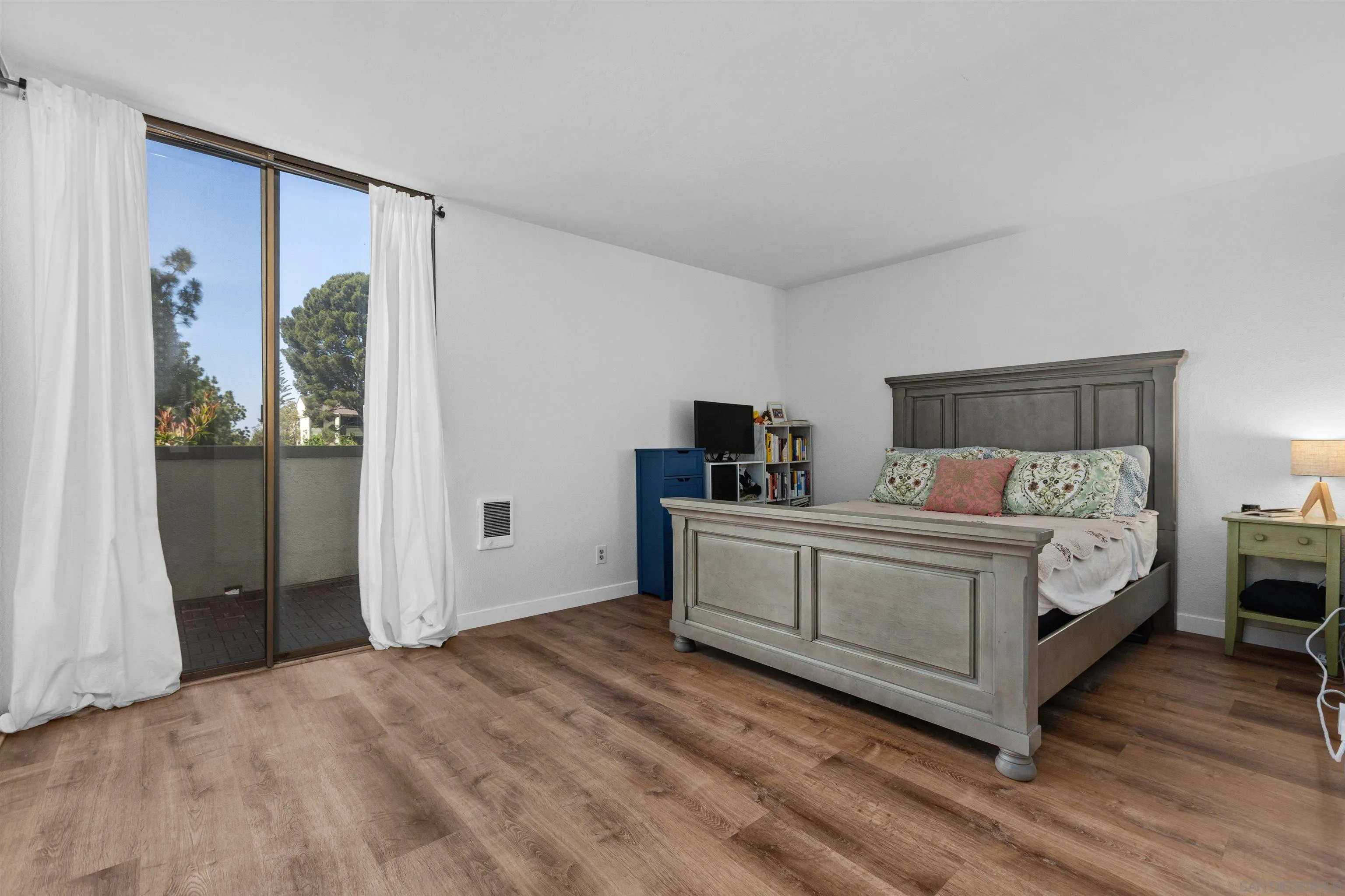 Photo #28: 260015407 Listing: Photo #28
