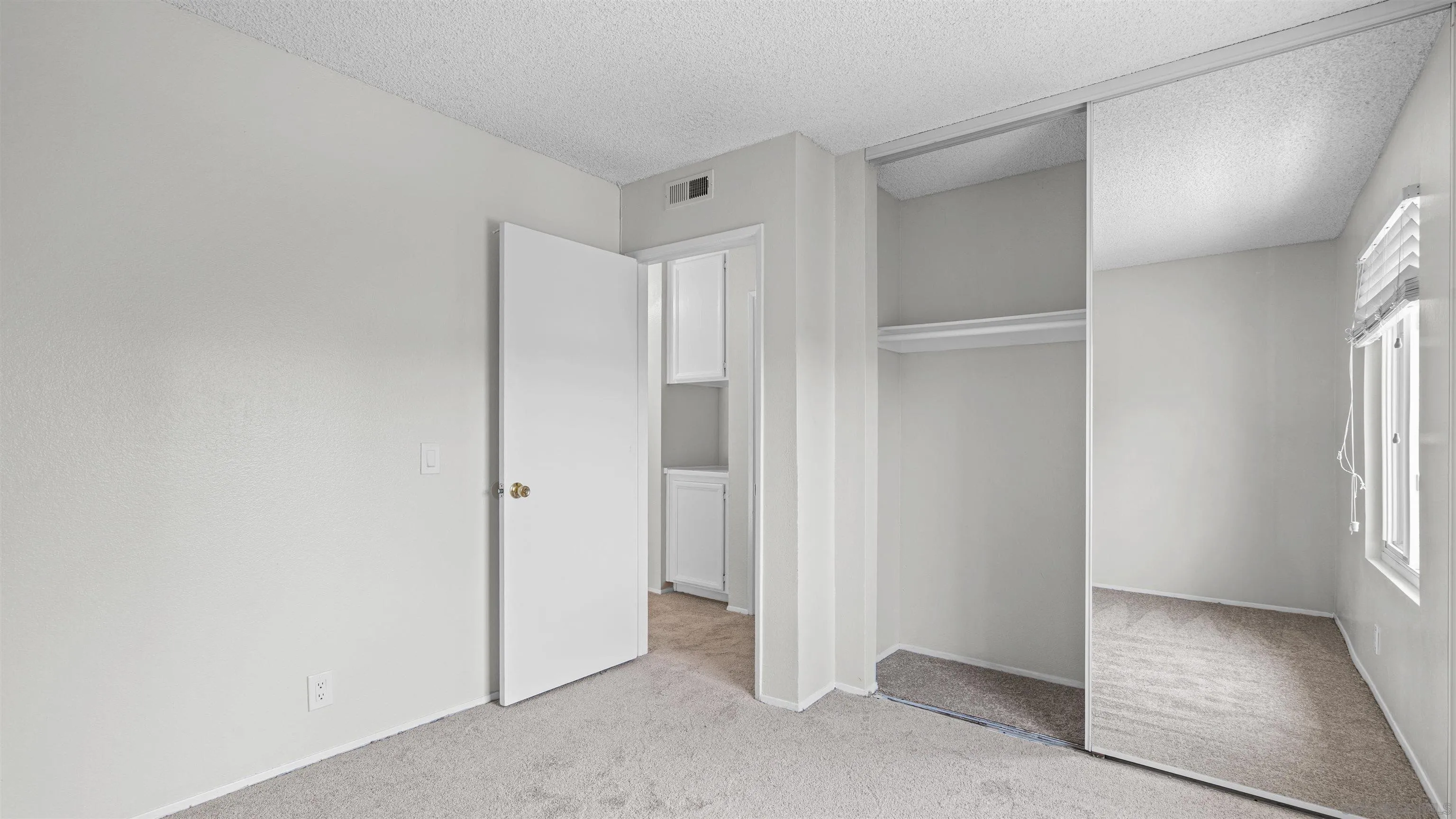 Photo #28: 260015412 Listing: Photo #28