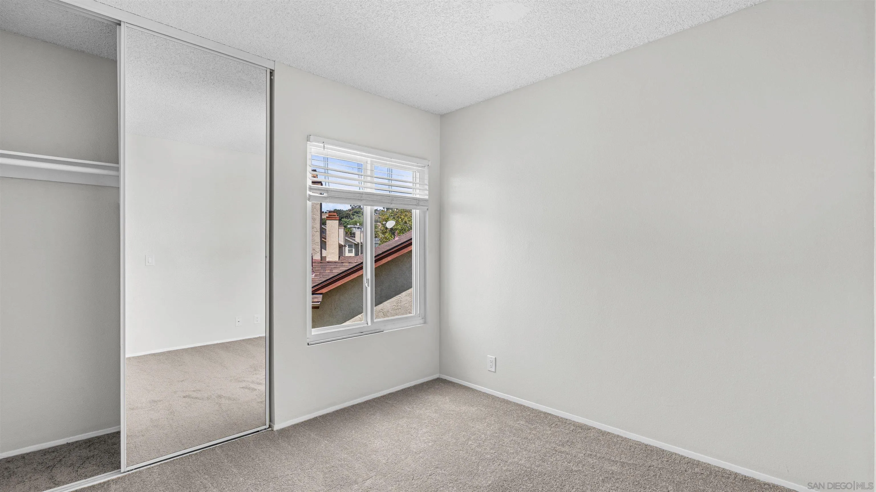 Photo #22: 260015412 Listing: Photo #22