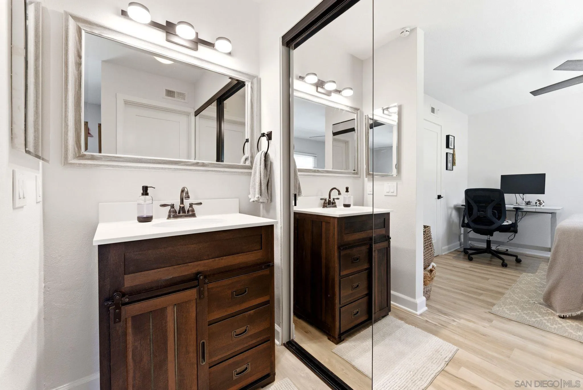 Photo #25: 260015415 Listing: Photo #25