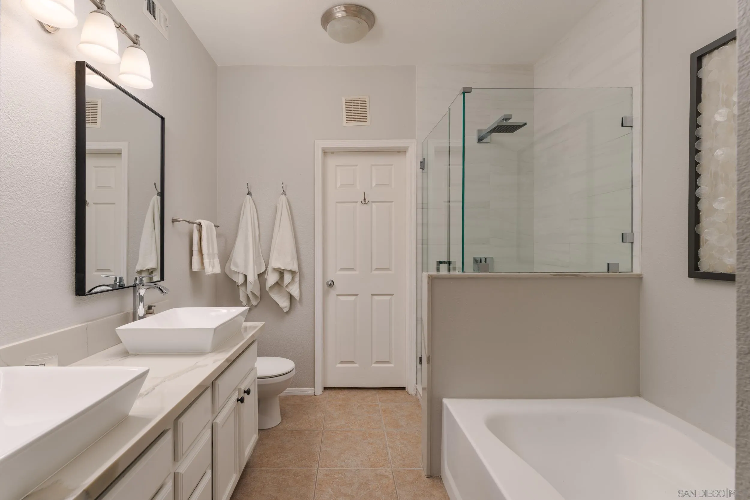Photo #15: 260015417 Listing: Photo #15