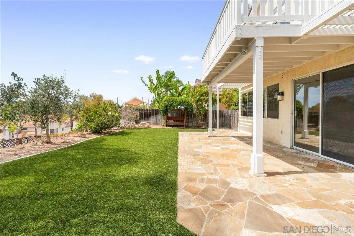 https://cdn.realtyfeed.com/cdn/127/260015421/0038b7e4ddf20c6727f83048506df3e3.webp