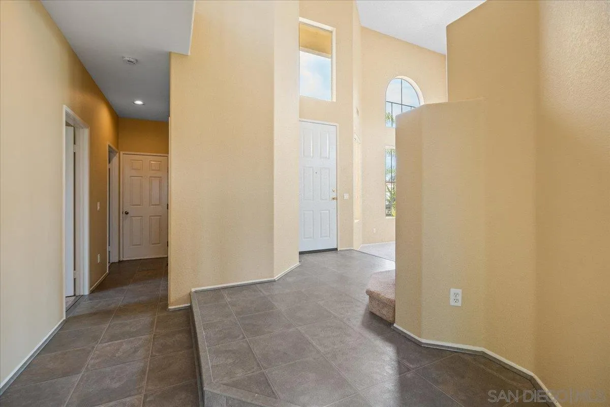https://cdn.realtyfeed.com/cdn/127/260015421/5ae71ff6f1296e08ac0d665d7c1b1d65.webp