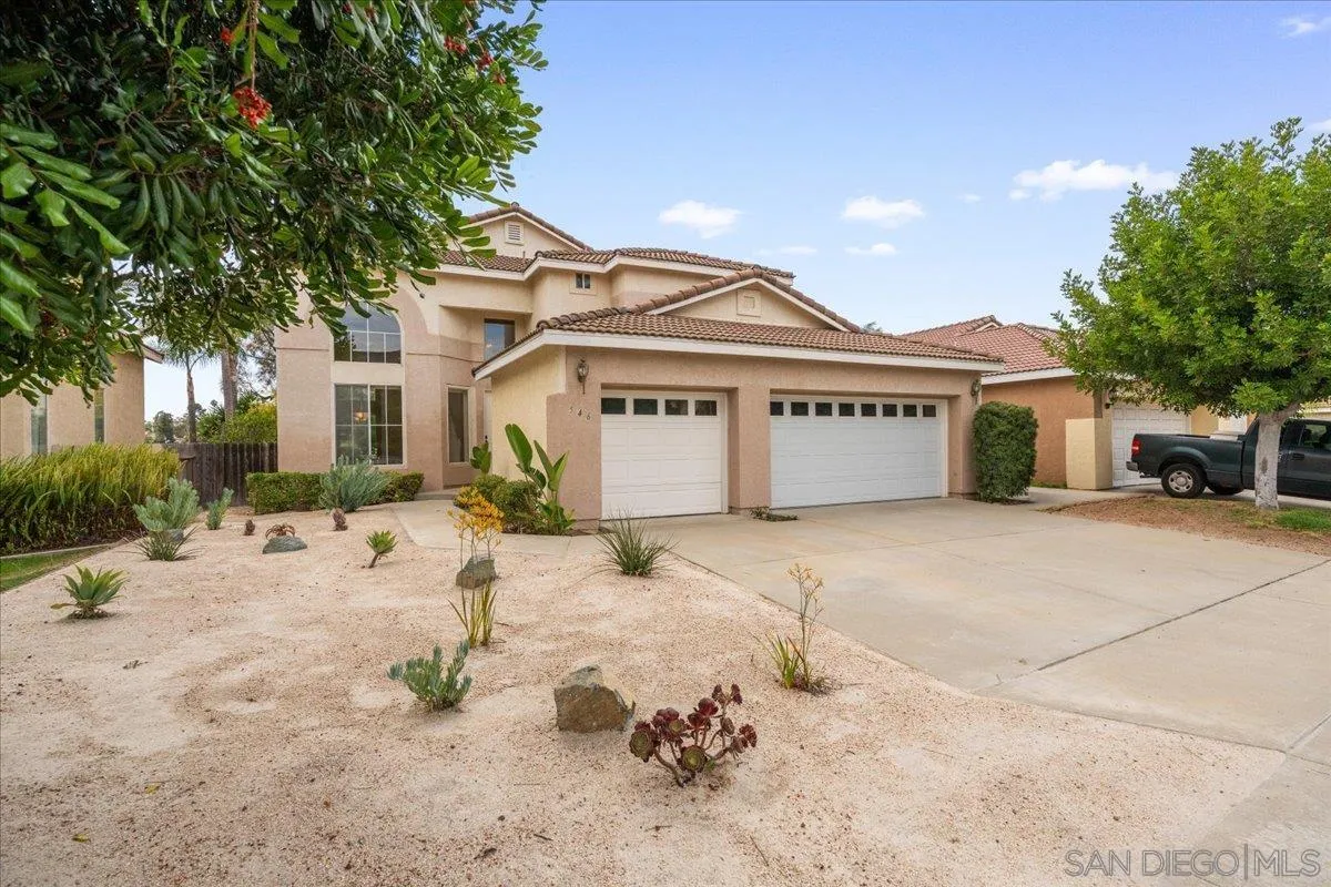 546 Calle Capistrano, San Marcos, CA 92069 - Photo 2 of 47, San Marcos, CA