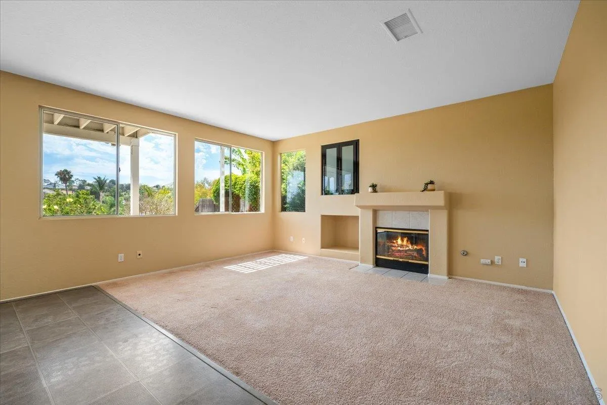 https://cdn.realtyfeed.com/cdn/127/260015421/be63d362351c7fb8706a5d0cdca59695.webp