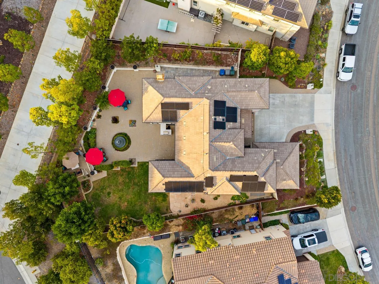 https://cdn.realtyfeed.com/cdn/127/260015422/c943fd34fa2fde739f0062dfbc4c7e64.webp