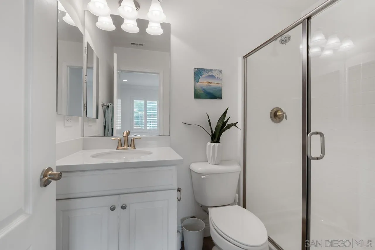 https://cdn.realtyfeed.com/cdn/127/260015422/d44cb5d91b1d32a37916181d0214809a.webp