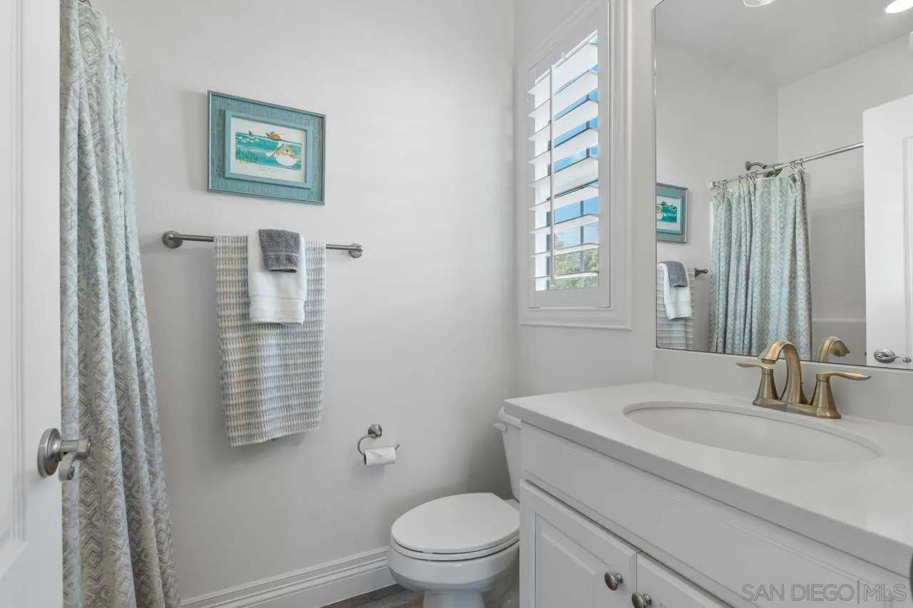 https://cdn.realtyfeed.com/cdn/127/260015422/eab43e1b01d60facf65318c05231b2da.webp