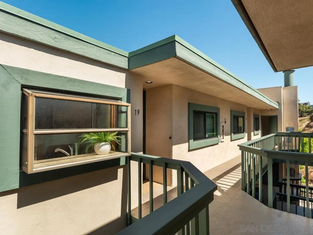 https://cdn.realtyfeed.com/cdn/127/260015426/33294c26418be16a1a0c4938b17c873e.webp