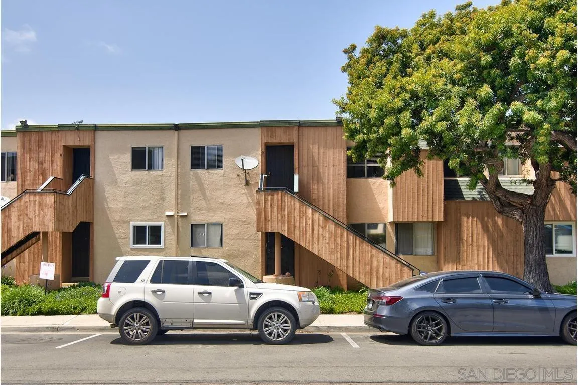 https://cdn.realtyfeed.com/cdn/127/260015428/92659be56c672173eb1f66e66a405975.webp