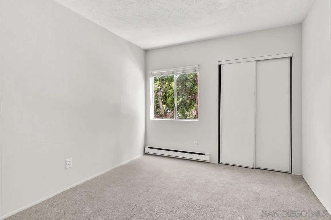 https://cdn.realtyfeed.com/cdn/127/260015428/a35921be4918a9e73e5655e86fe6daa5.webp