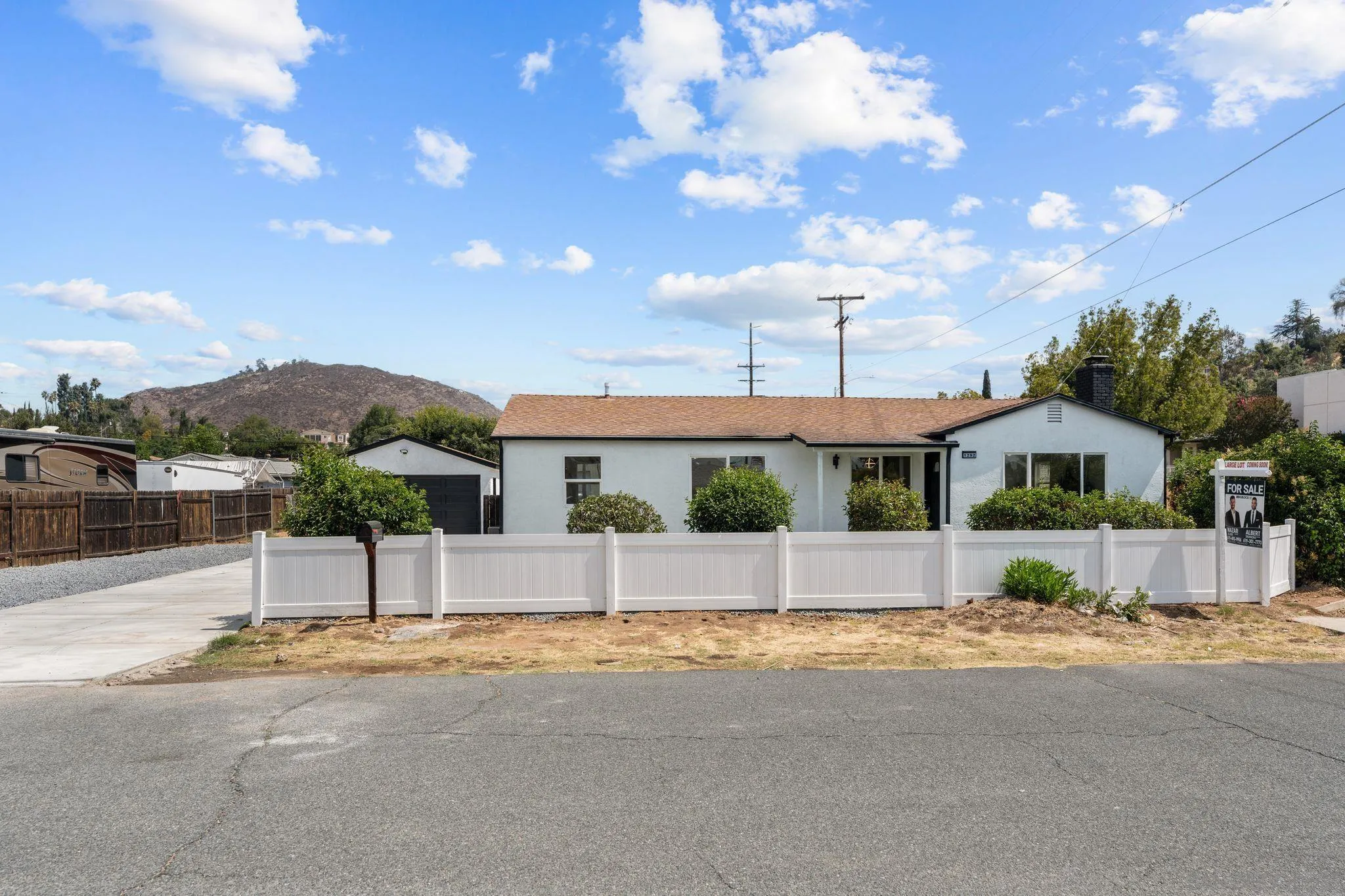 https://cdn.realtyfeed.com/cdn/127/260015429/160055da33a72e53d5df7f91b6e1289b.webp