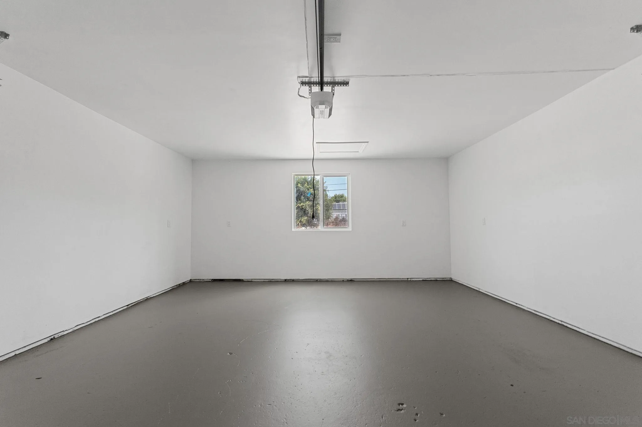 https://cdn.realtyfeed.com/cdn/127/260015429/788ee38c502e0e31f6b263c7df29dd49.webp