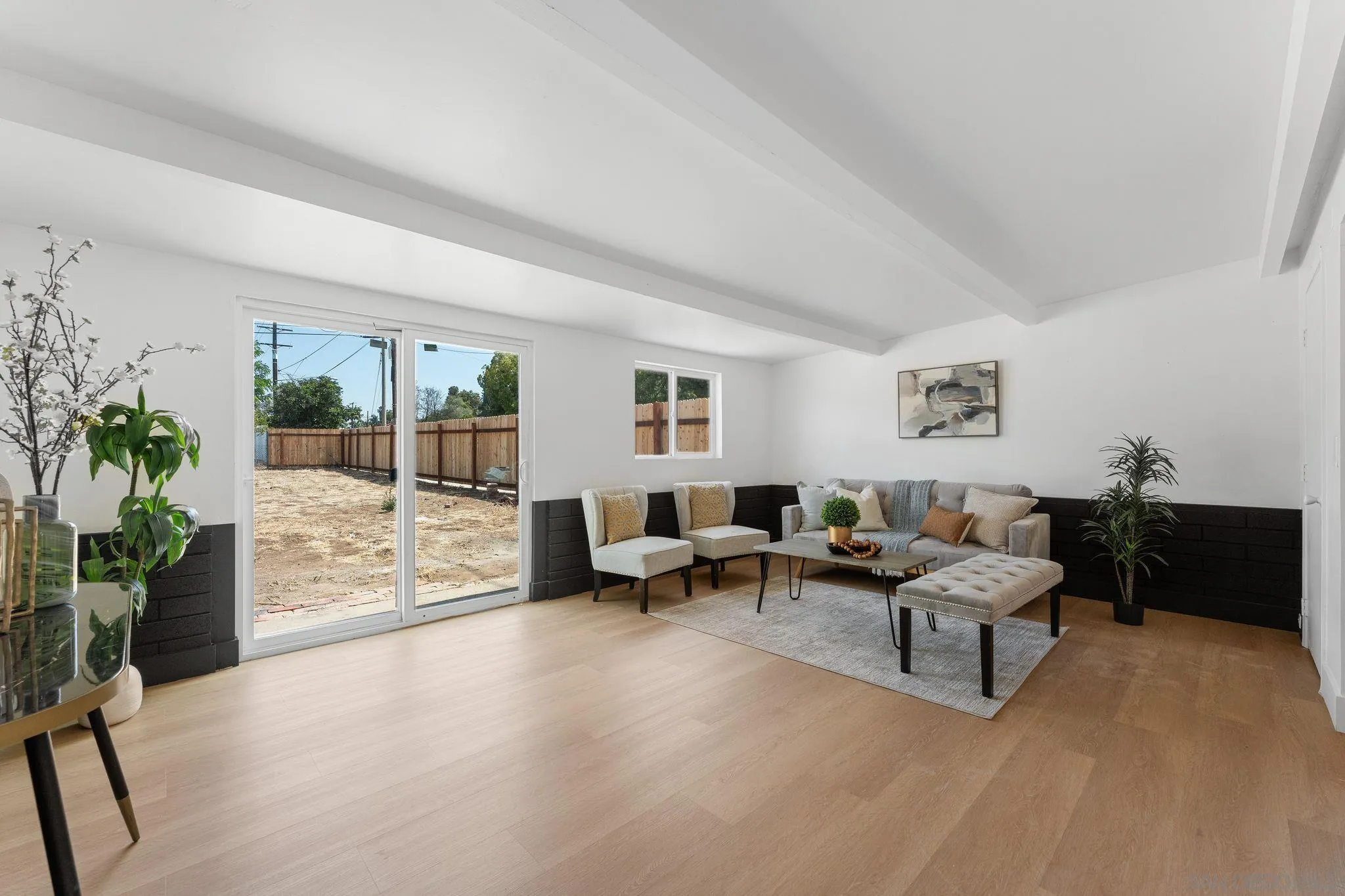 https://cdn.realtyfeed.com/cdn/127/260015429/9135e0137b6bb0f3009cf81c7787aa44.webp