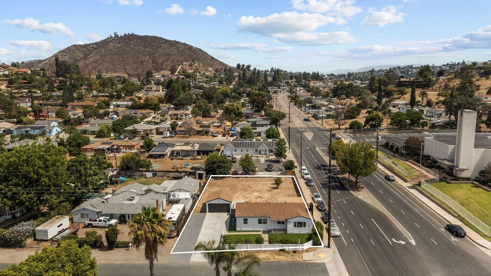 1292 El Rey Ave, El Cajon, CA 92021 - Main photo, El Cajon, CA