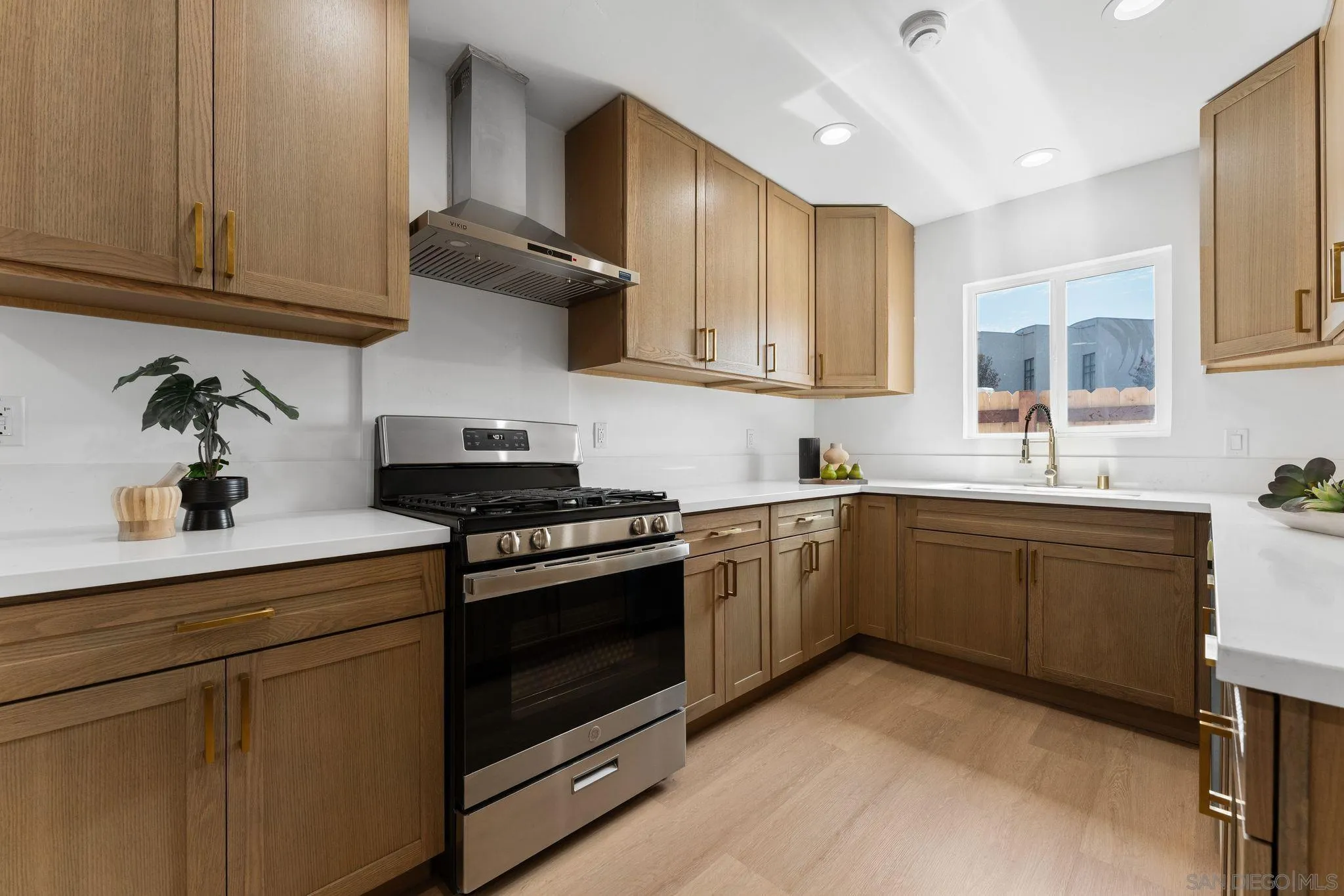 https://cdn.realtyfeed.com/cdn/127/260015429/d7383fa7b5380fe046c5687bc1c5009f.webp