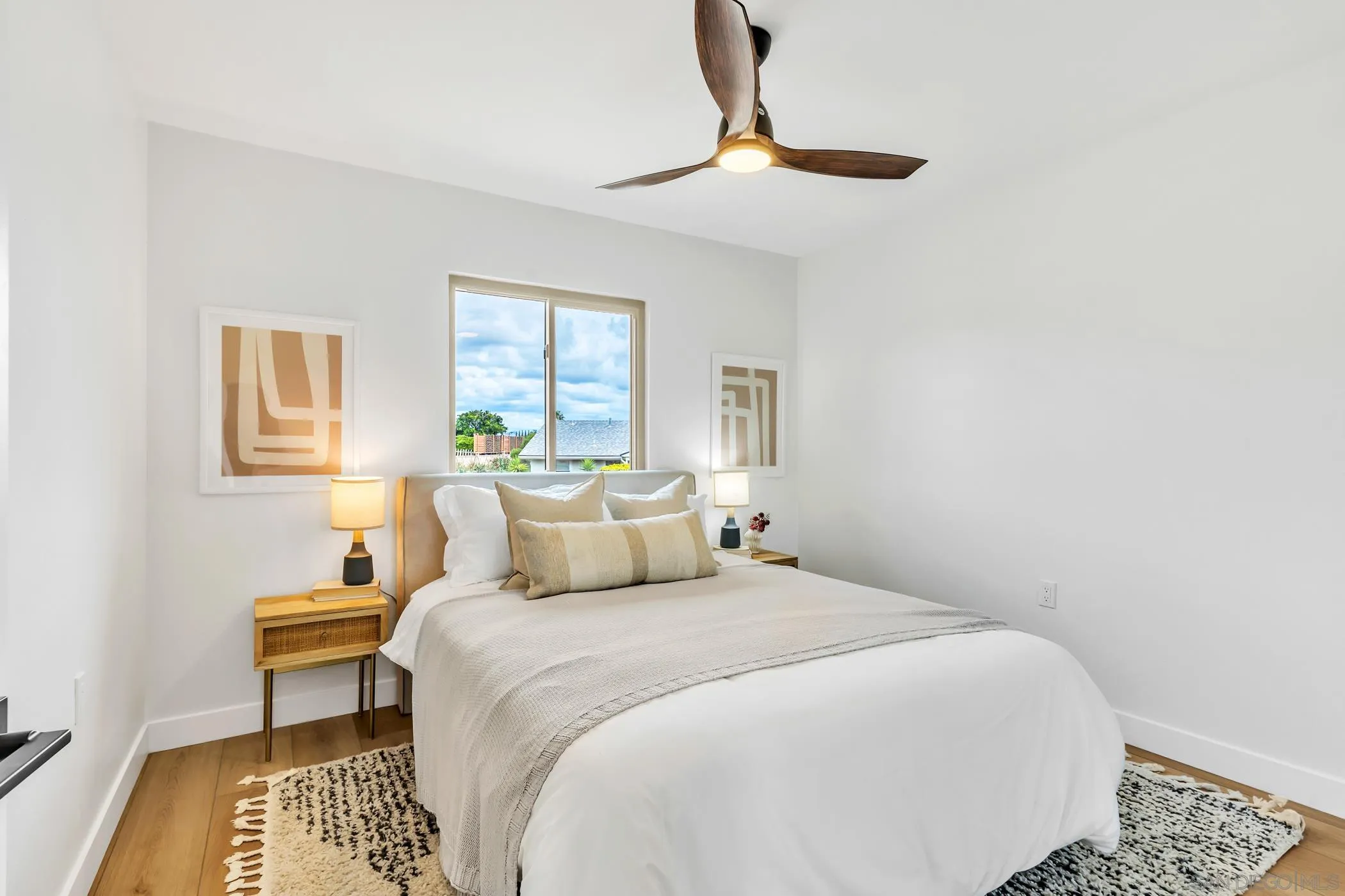 https://cdn.realtyfeed.com/cdn/127/260015430/46f77980f4386f3e684915bebef8d5bf.webp