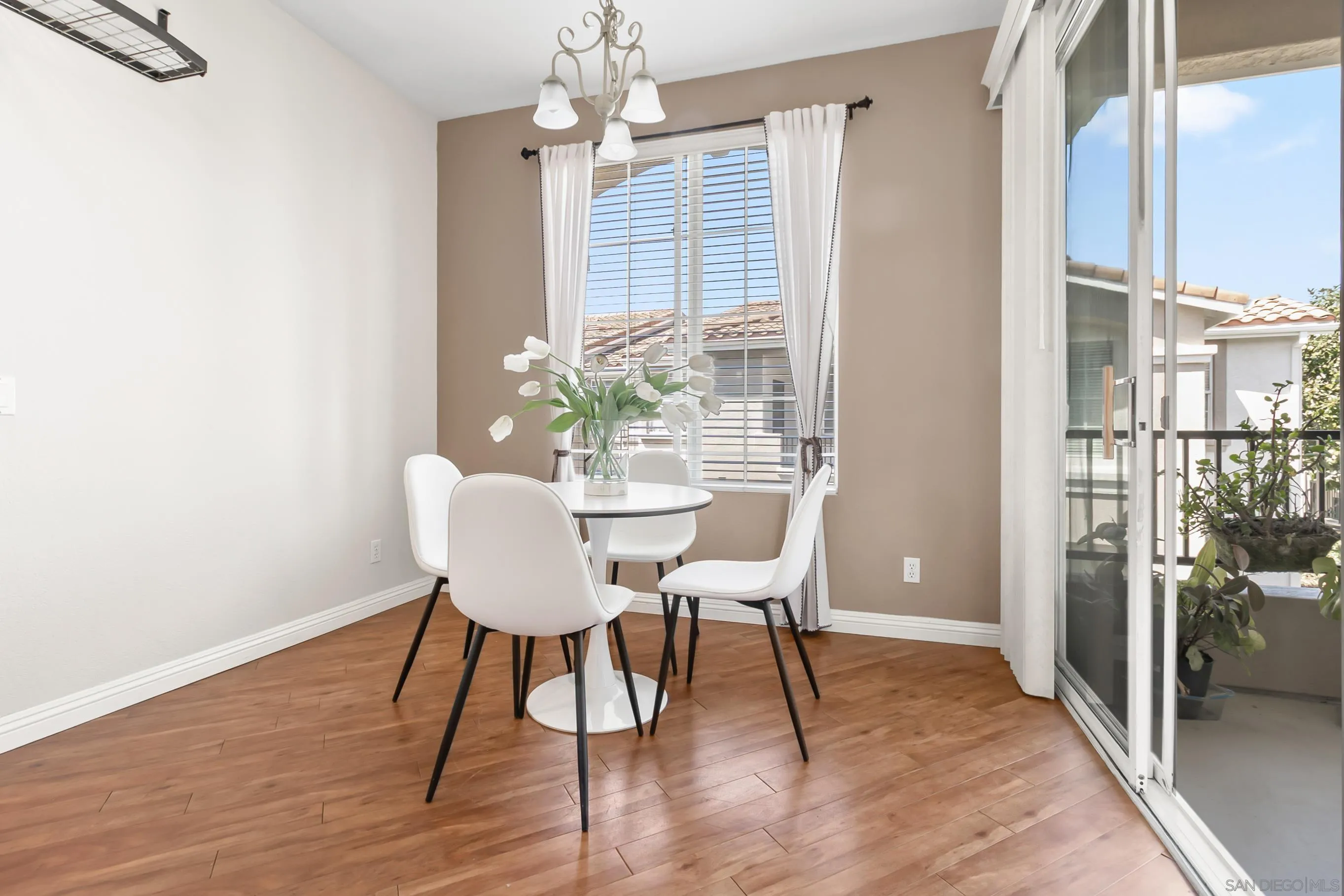 Photo #10: 260015431 Listing: Photo #10