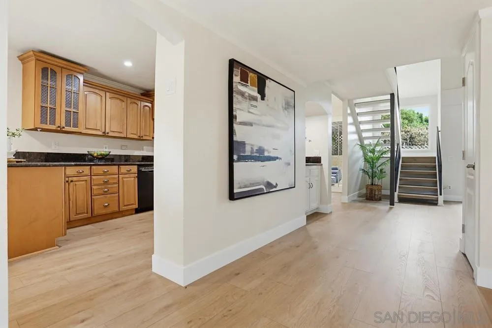 Photo #6: 260015434 Listing: Photo #6
