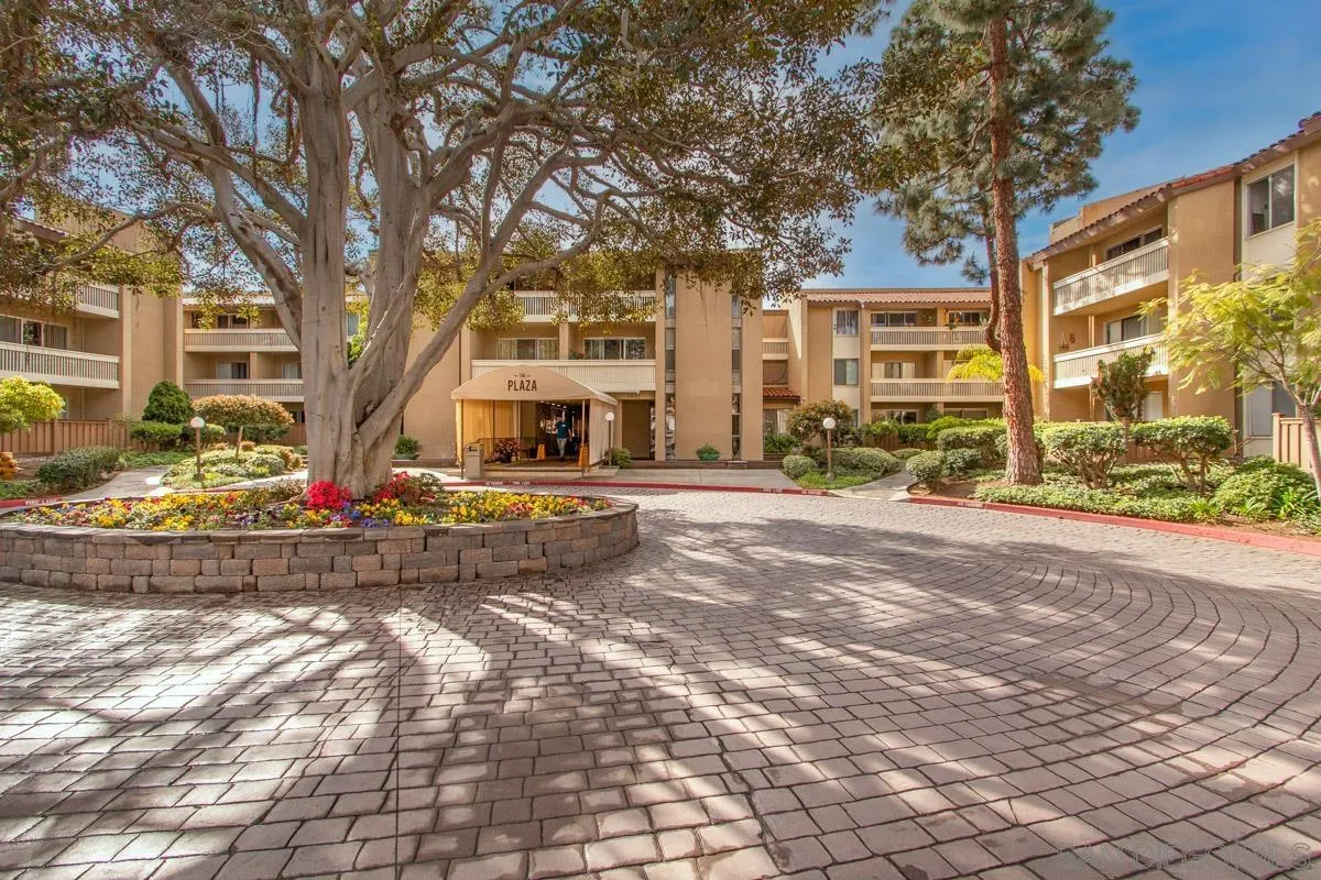 Photo #28: 260015436 Listing: Photo #28