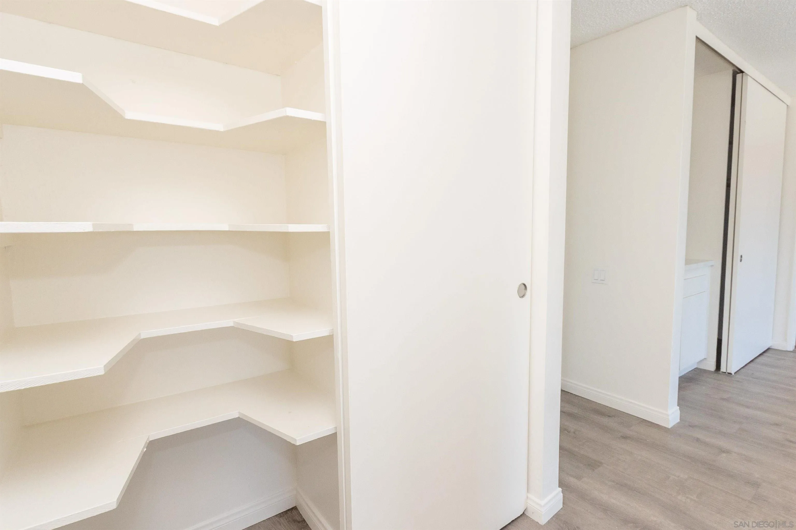 Photo #9: 260015436 Listing: Photo #9