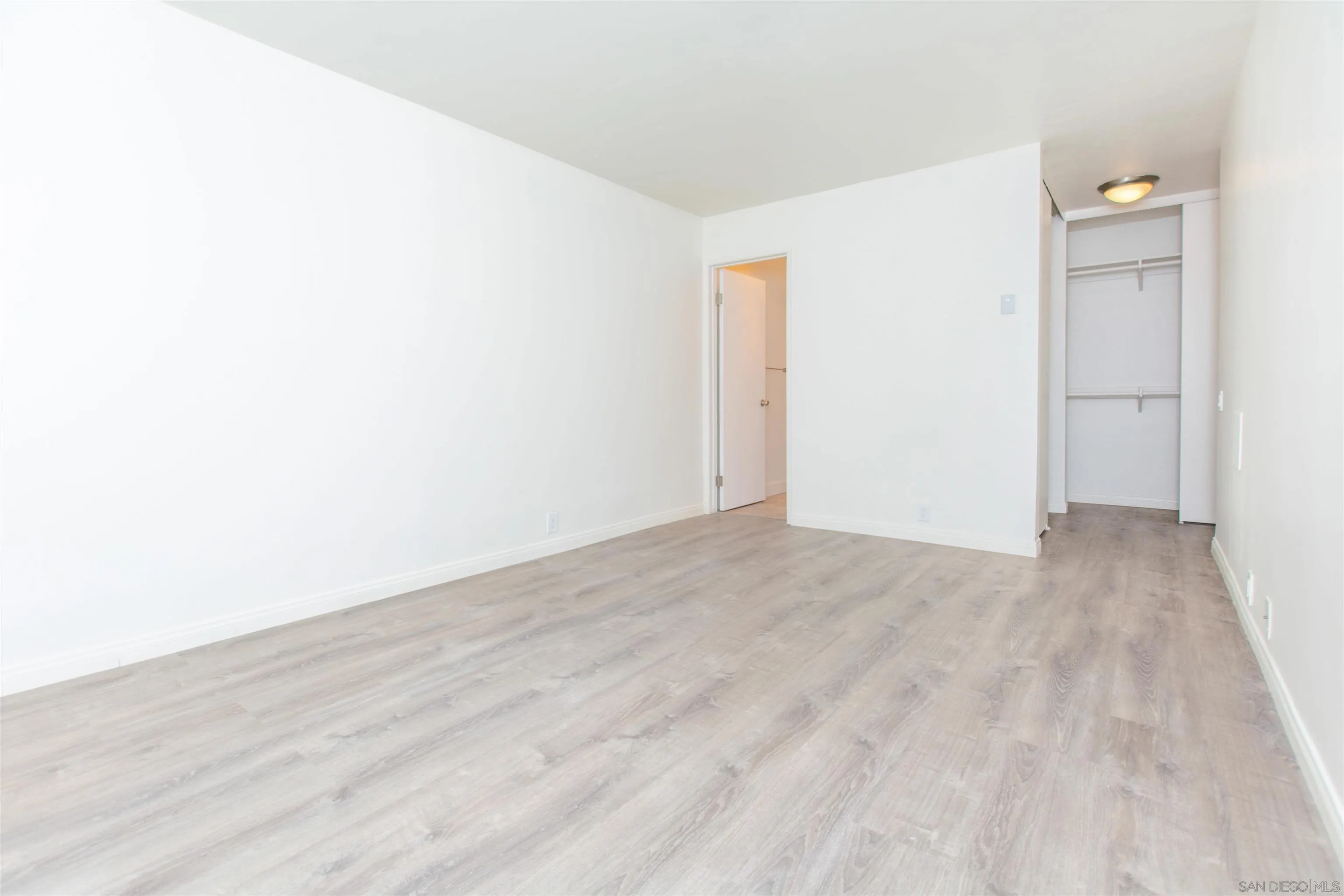 Photo #17: 260015436 Listing: Photo #17