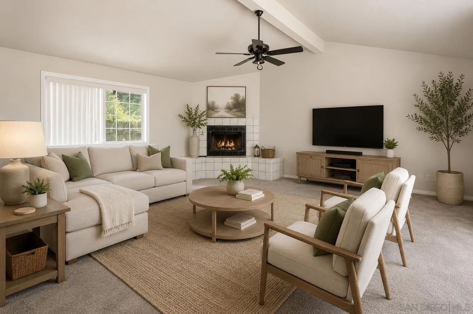 https://cdn.realtyfeed.com/cdn/127/260015439/19daaaa7e0678b34cc32b53757416c7c.webp