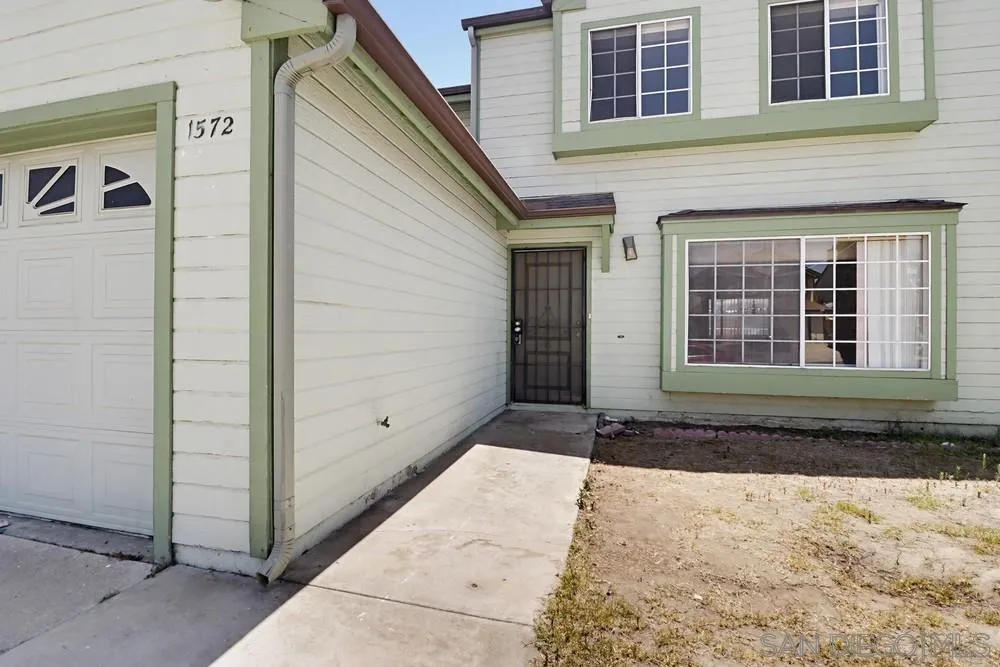 1572 Antoine Dr, San Diego, CA 92139 - Photo 3 of 22, San Diego, CA