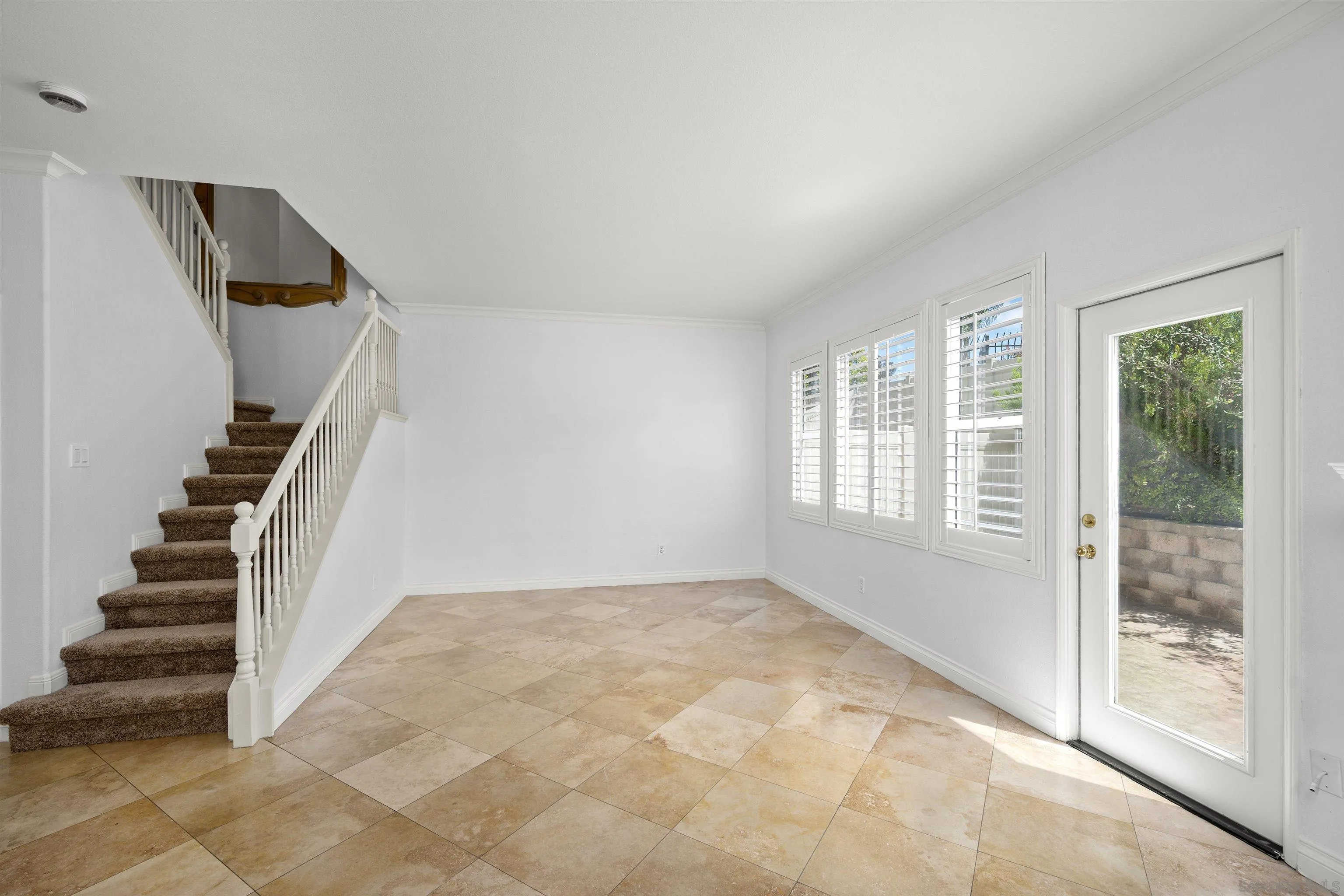 Photo #7: 260015442 Listing: Photo #7