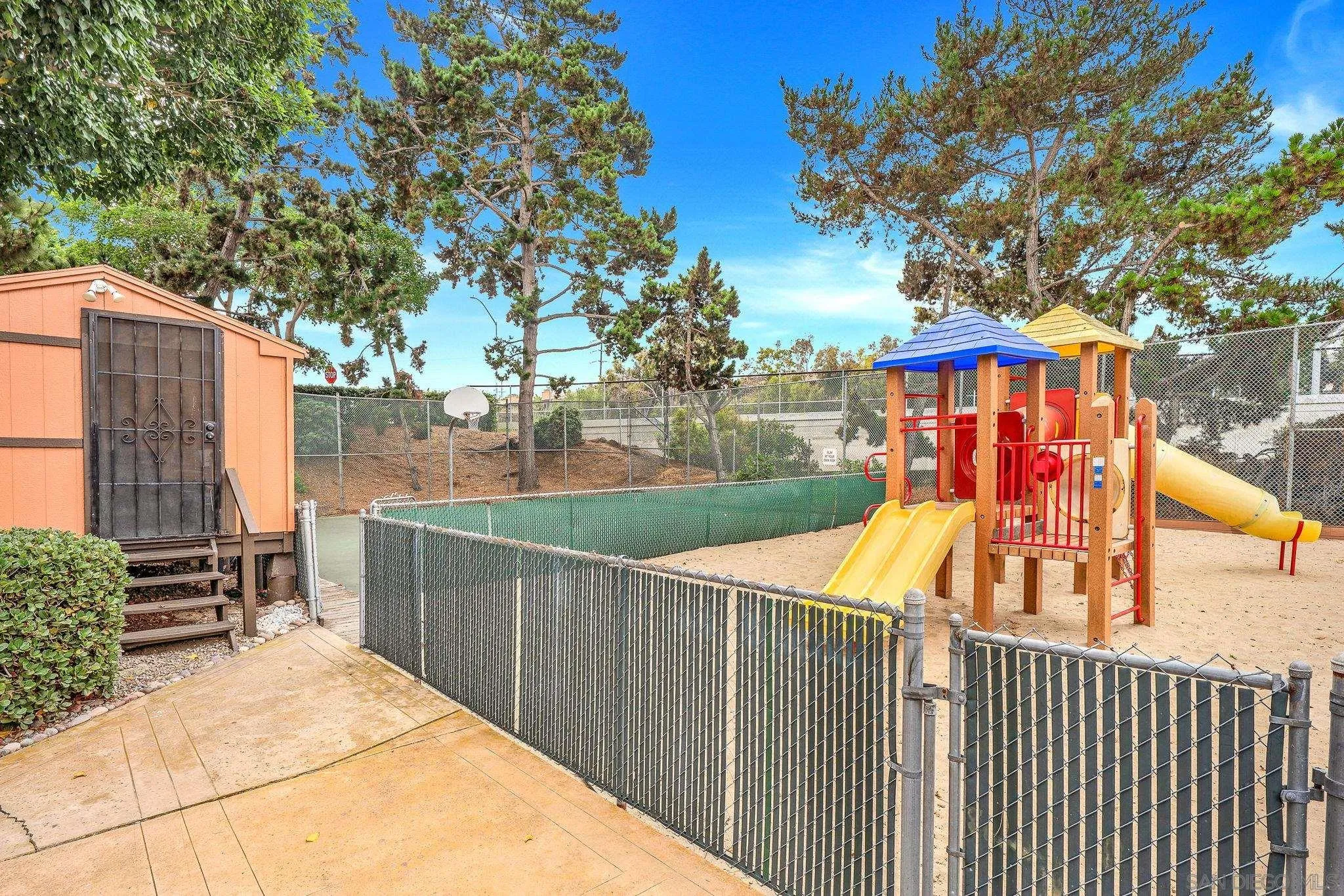 https://cdn.realtyfeed.com/cdn/127/260015445/ad47875956faee28c30404260a6e7b5e.webp
