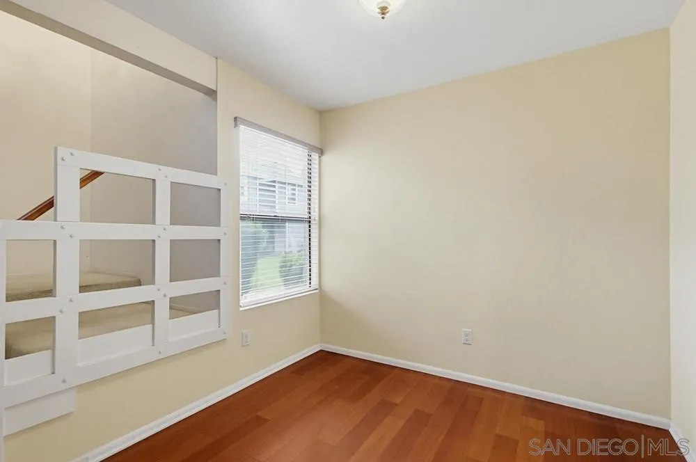 https://cdn.realtyfeed.com/cdn/127/260015447/46e1461f82cd06bda4242949ca34ec5b.webp
