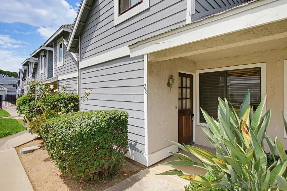 https://cdn.realtyfeed.com/cdn/127/260015447/91b0544e743b711d71d3f39dff7e2618.webp