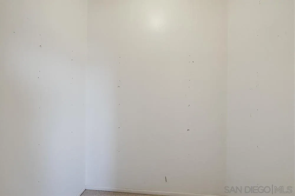 https://cdn.realtyfeed.com/cdn/127/260015447/ae59369e27aa1562afa7e86be229e60e.webp