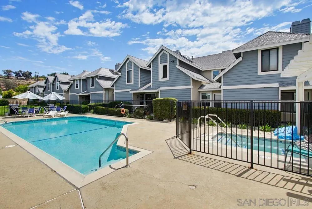 https://cdn.realtyfeed.com/cdn/127/260015447/b34aeeacea3dca5246bfbdf81161251e.webp