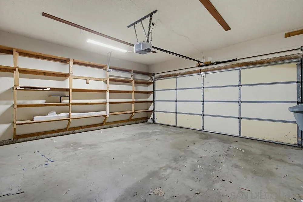 https://cdn.realtyfeed.com/cdn/127/260015447/dd7970c417278b593be4e016271b94c5.webp