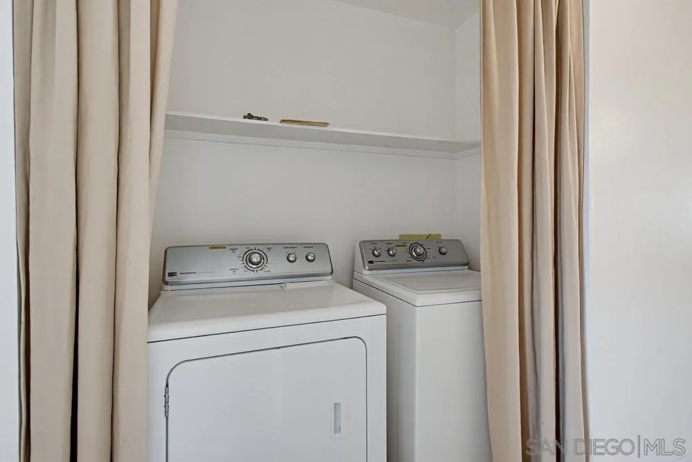 https://cdn.realtyfeed.com/cdn/127/260015447/f693deca4b49600bd25500c0089c309b.webp
