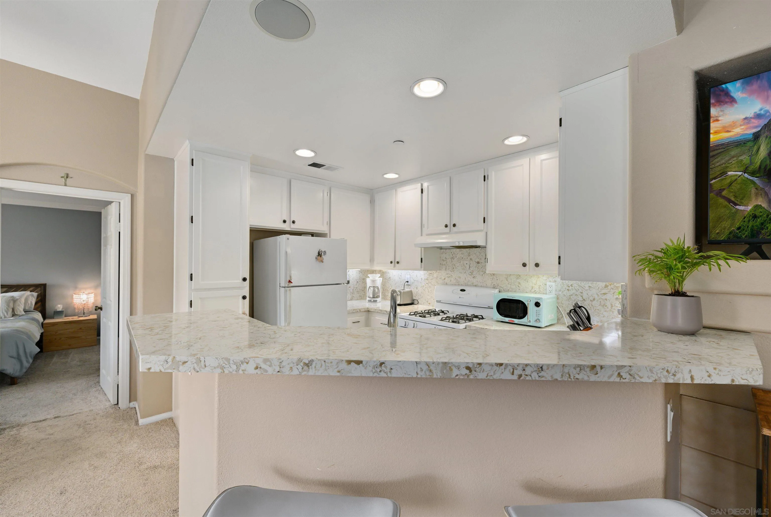 254 Aurora, San Marcos, CA 92078 - Photo 4 of 20, San Marcos, CA