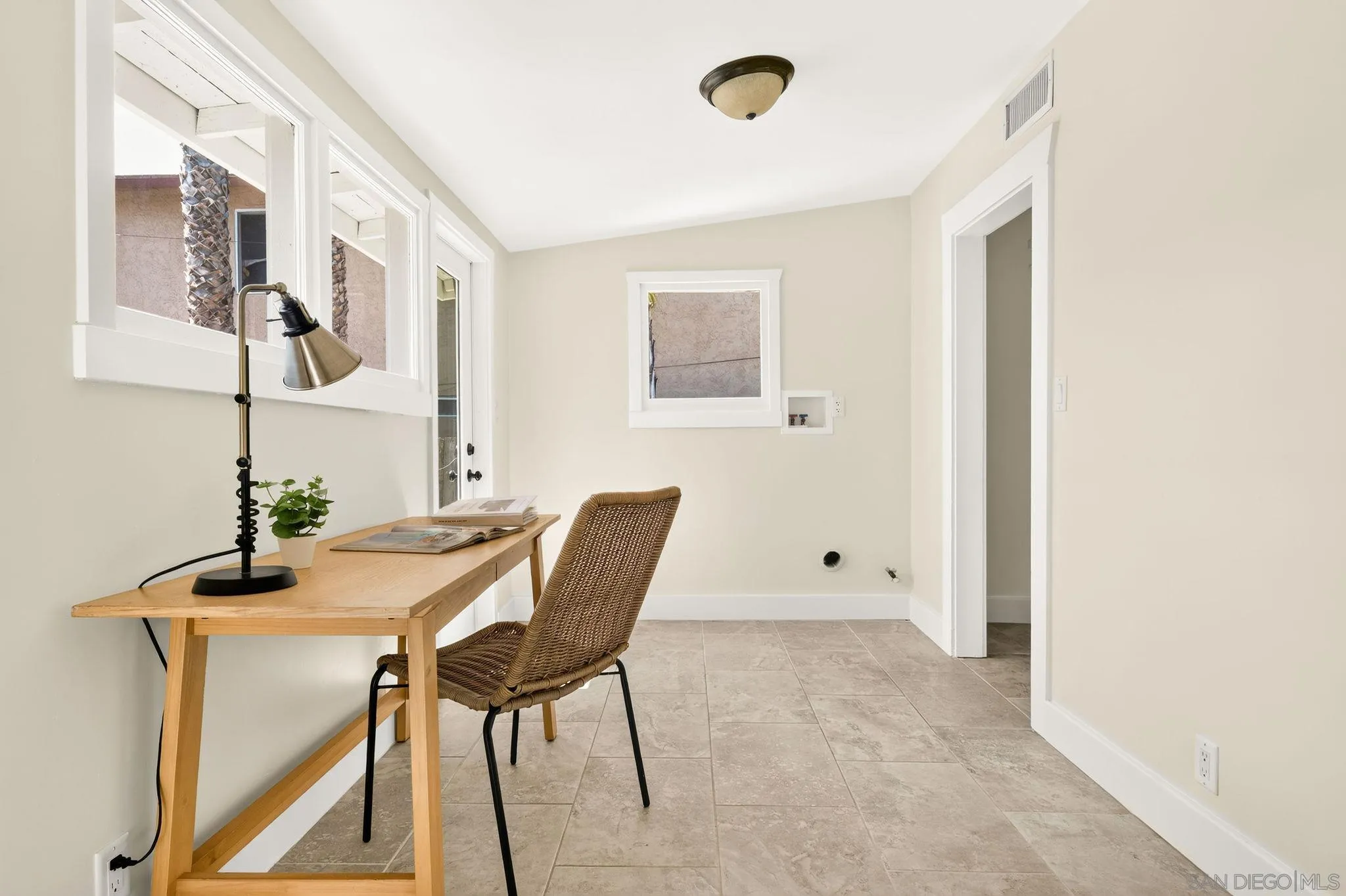 https://cdn.realtyfeed.com/cdn/127/260015449/6637633e62935a737e3cb7f3431e086a.webp